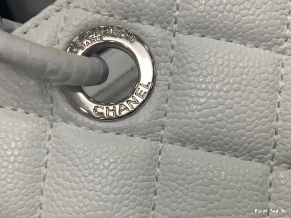 First Bag Ru CHANEL BAG TOTE 0604